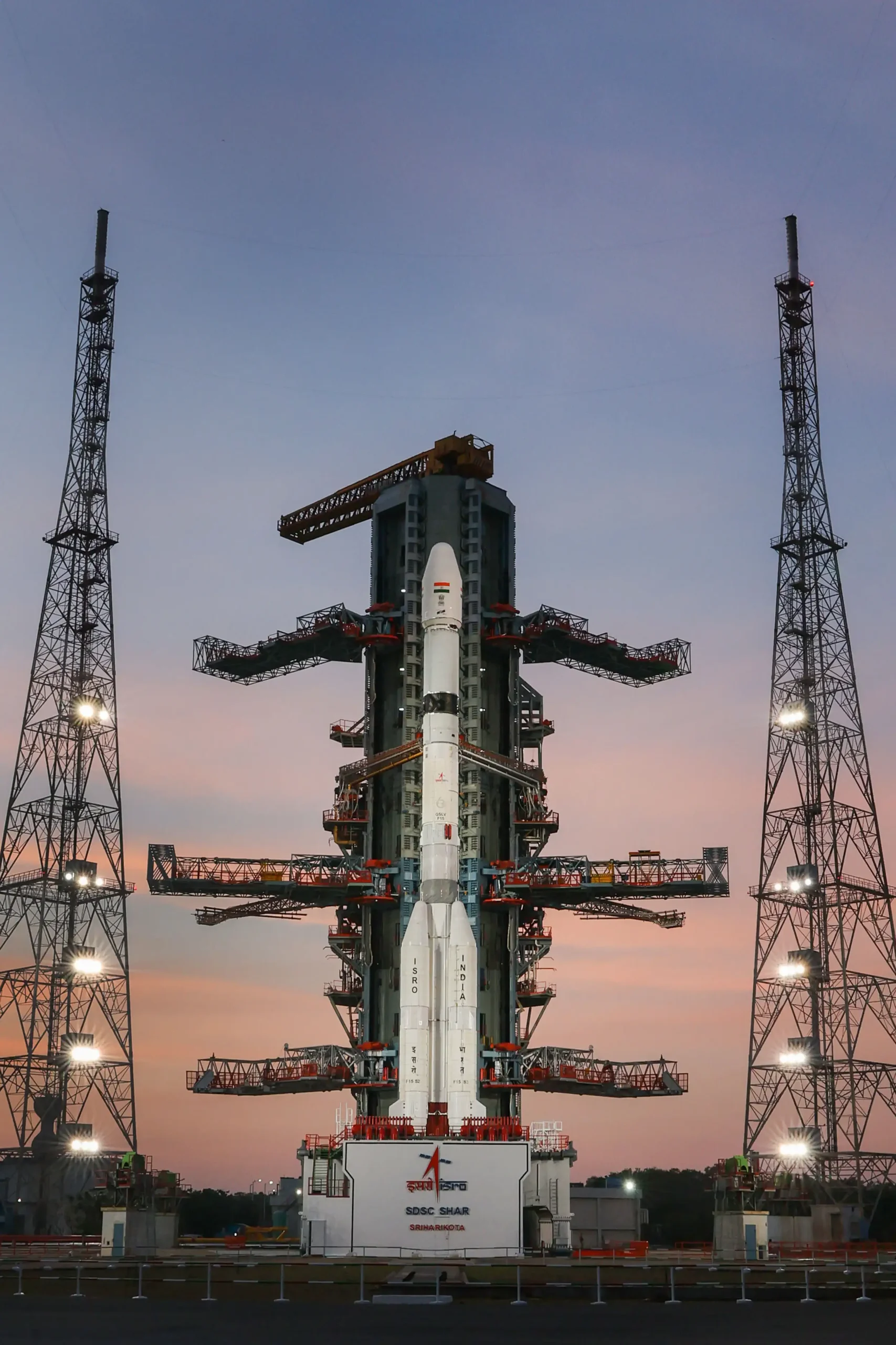 GSLV Mk II at the Second Launch Pad, the same configuration ISRO will use for the GSLV-F18 launch of NVS-03